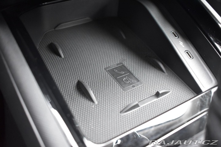 Škoda Kamiq 1.6TDI STYLE DSG*COCPIT*Č 2020