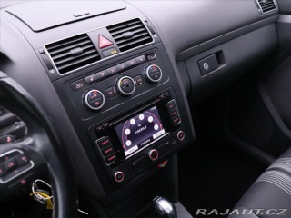 Volkswagen Touran 1,6 TDI DSG Match Navi 1. 2012