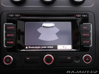 Volkswagen Touran 1,6 TDI DSG Match Navi 1. 2012