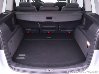 Volkswagen Touran 2,0 TDI 103kW DSG Highlin 2012