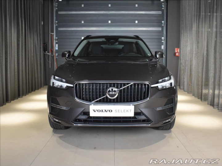 Volvo XC60 2,0 B4 AWD Bezklíč 2023