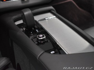 Volvo XC90 T8 AWD ULTIMATE panorama 2024