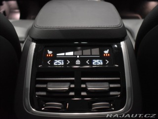 Volvo XC90 T8 AWD ULTIMATE panorama 2024