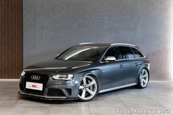 Audi RS4 RS4 4.2 FSI quattro 2013