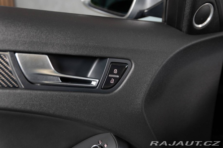 Audi RS4 RS4 4.2 FSI quattro 2013