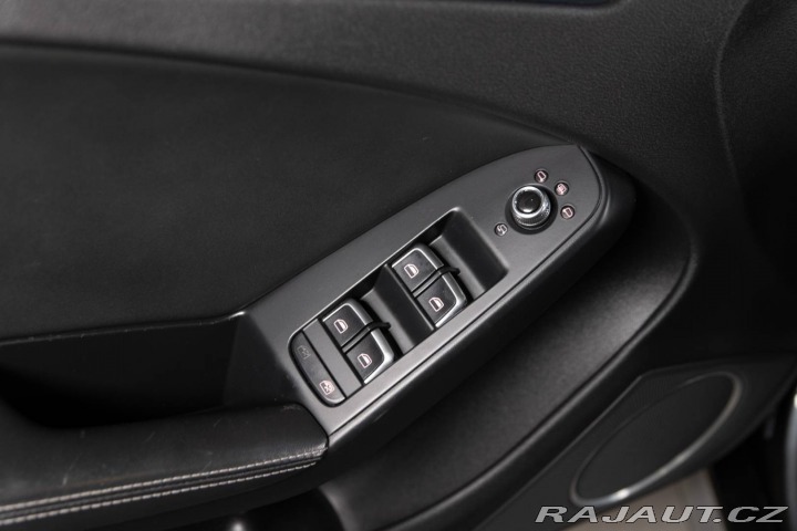 Audi RS4 RS4 4.2 FSI quattro 2013