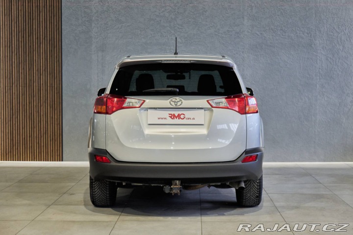 Toyota RAV4 2.2 l D-CAT Style 2014