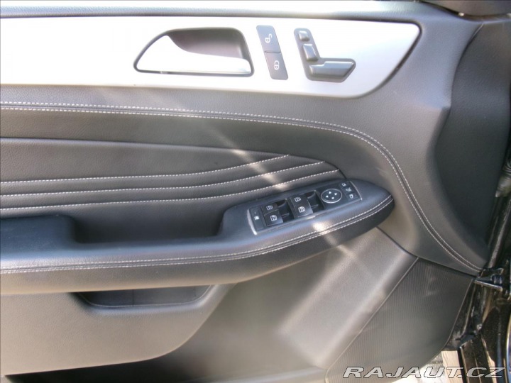 Mercedes-Benz M 2,2 ML 250 BlueTEC 4Matic 2012
