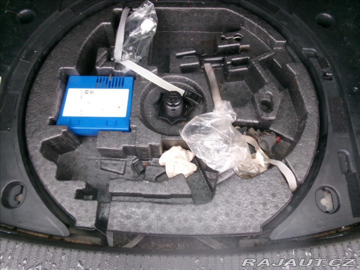 Volkswagen Touran 1,9 TDI 77KW CrossTouran 2008