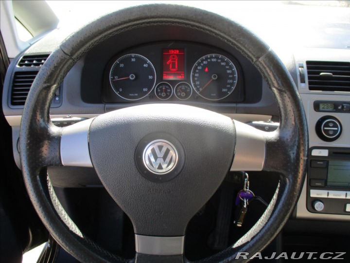Volkswagen Touran 1,9 TDI 77KW CrossTouran 2008
