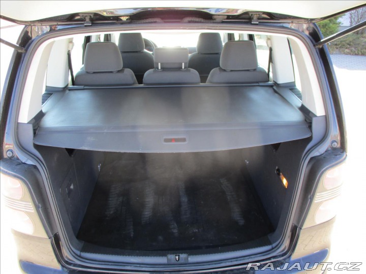 Volkswagen Touran 1,9 TDI 77KW CrossTouran 2008