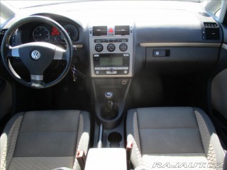Volkswagen Touran 1,9 TDI 77KW CrossTouran 2008