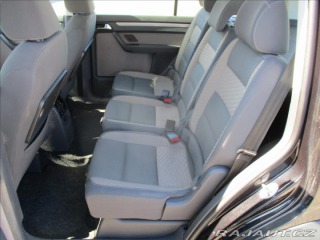 Volkswagen Touran 1,9 TDI 77KW CrossTouran 2008