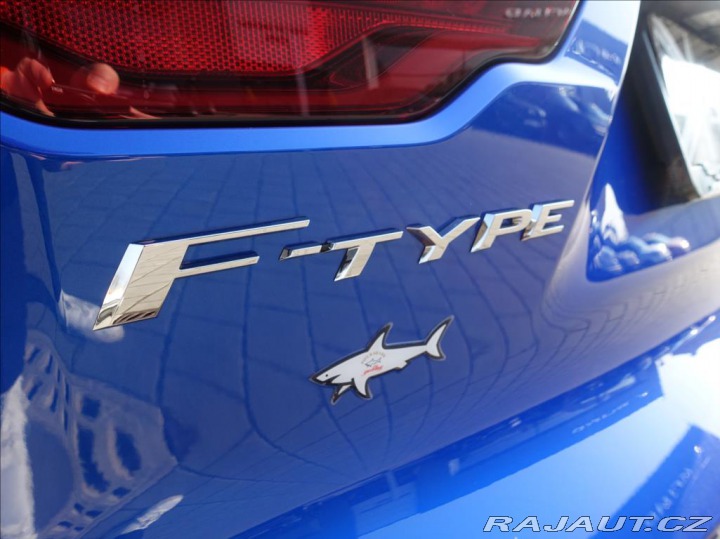 Jaguar F-Type 5,0 P450 V8 R-Dynamic RWD 2022