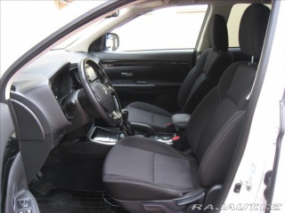 Mitsubishi Outlander 2,0 150PS  Intense M/T LP 2019
