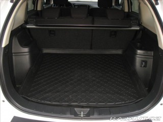 Mitsubishi Outlander 2,0 150PS  Intense M/T LP 2019