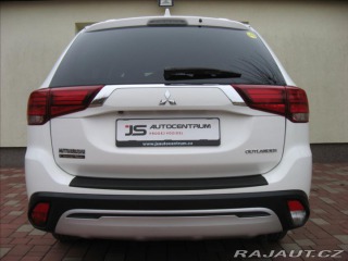 Mitsubishi Outlander 2,0 150PS  Intense M/T LP 2019