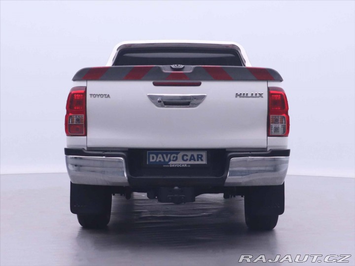 Toyota Hilux 2,4 D-4D 4x4 CZ Executive 2017