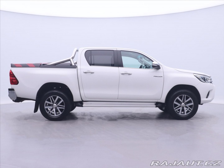 Toyota Hilux 2,4 D-4D 4x4 CZ Executive 2017