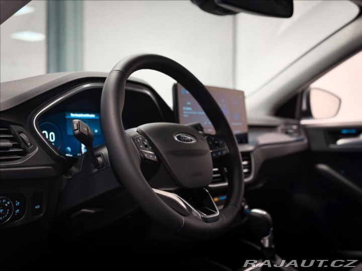 Ford Focus 1.0 EcoBoost Active X 2025