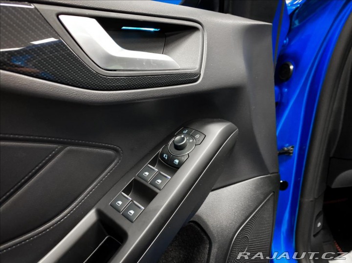 Ford Focus 1,0 EcoBoost ST- Line X 2025