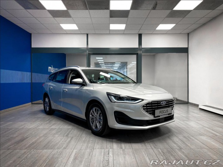 Ford Focus 1.0 EcoBoost Titanium 2025