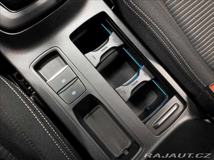 Ford Focus 1.0 EcoBoost Titanium 2025