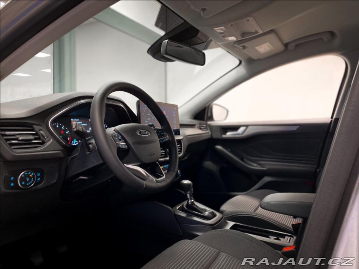 Ford Focus 1.0 EcoBoost Titanium 2025