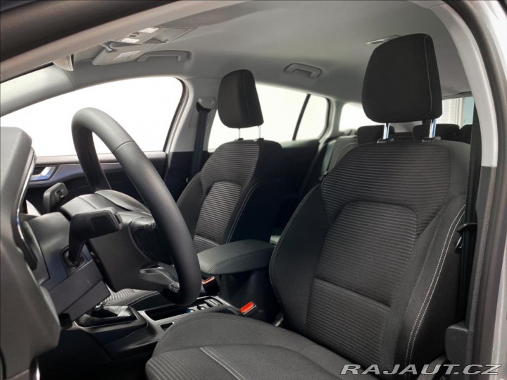 Ford Focus 1.0 EcoBoost Titanium 2025