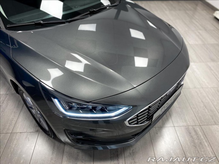 Ford Focus 1.0 EcoBoost Titanium 2025