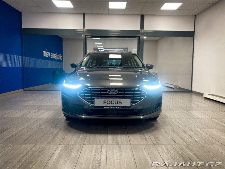 Ford Focus 1.0 EcoBoost Titanium 2025