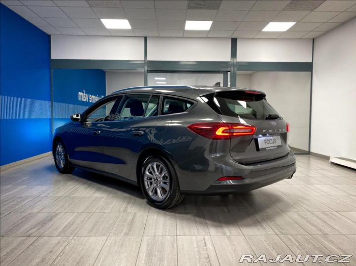 Ford Focus 1.0 EcoBoost Titanium 2025