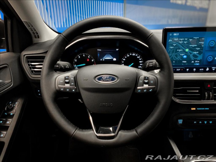 Ford Focus 1.0 EcoBoost Titanium 2025