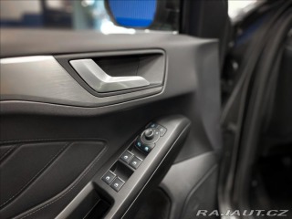 Ford Focus 1.0 EcoBoost Titanium 2025