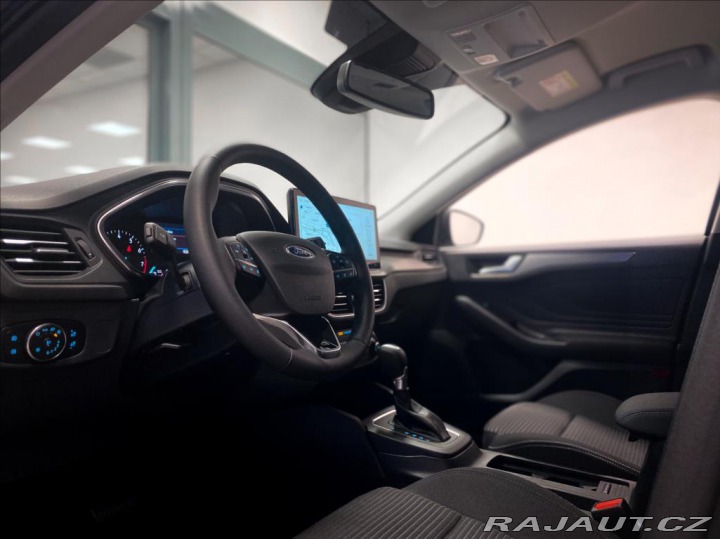 Ford Focus 1.0 EcoBoost Titanium 2025