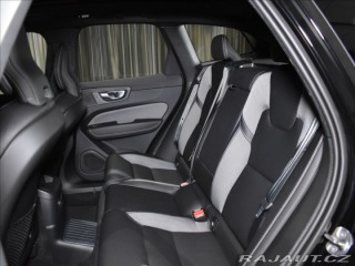 Volvo XC60 2,0 T6 AWD Black Edition 2024