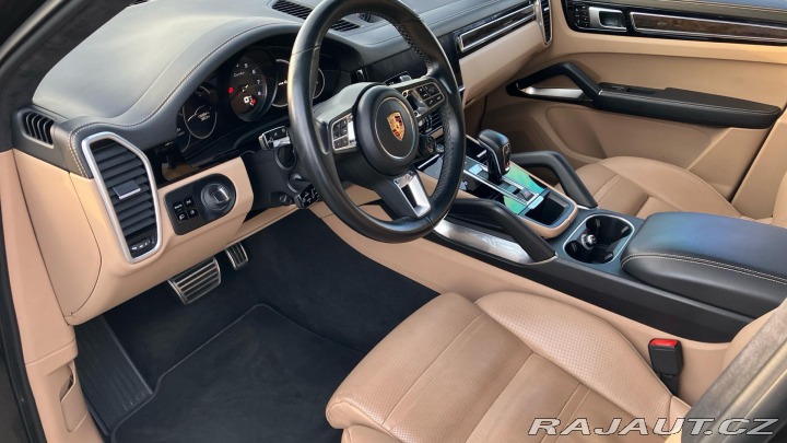 Porsche Cayenne Turbo 2018