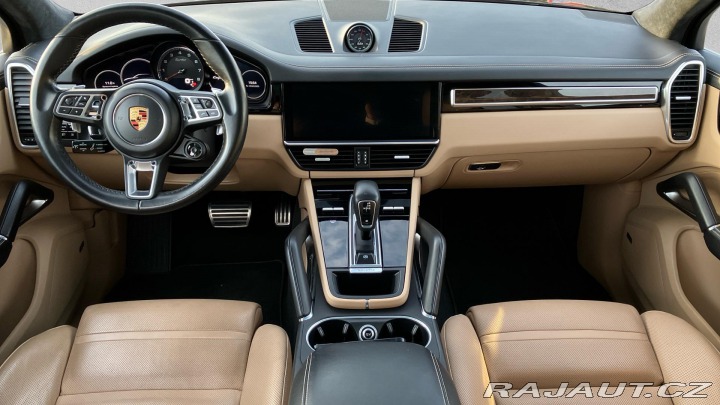 Porsche Cayenne Turbo 2018