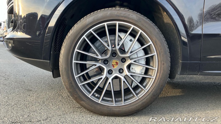 Porsche Cayenne Turbo 2018