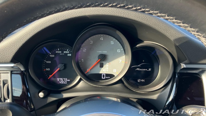 Porsche Macan S 2021
