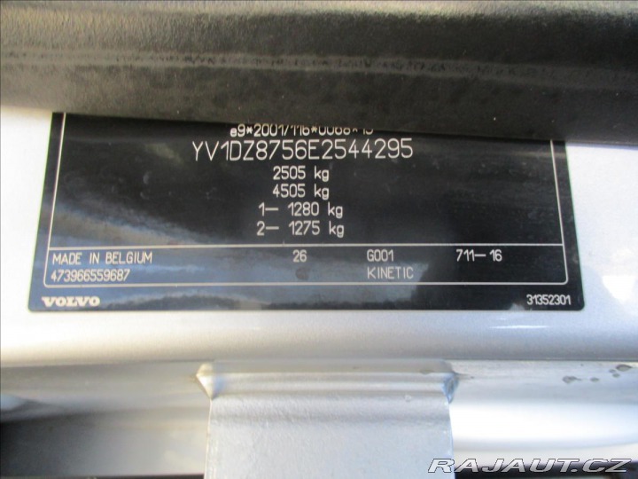 Volvo XC60 2,4 D4 MOMENTUM AWD GPS A 2013