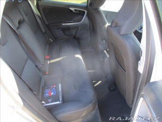 Volvo XC60 2,4 D4 MOMENTUM AWD GPS A 2013