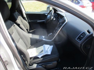 Volvo XC60 2,4 D4 MOMENTUM AWD GPS A 2013