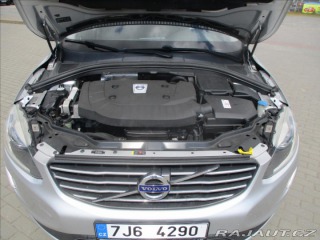 Volvo XC60 2,4 D4 MOMENTUM AWD GPS A 2013
