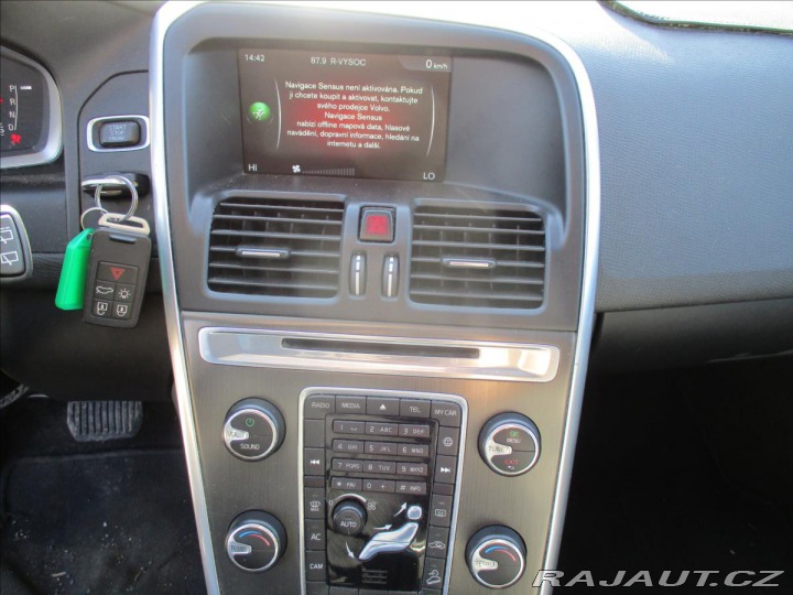 Volvo XC60 2,4 D4 Summum AWD AT GPS 2014