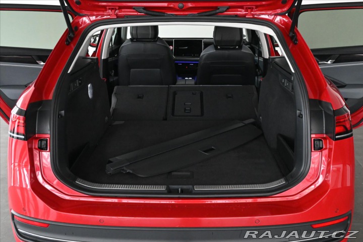 Volkswagen Passat 2,0 TDi 110kW DSG *Busine 2024