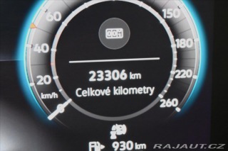 Volkswagen Passat 2,0 TDi 110kW DSG *Busine 2024