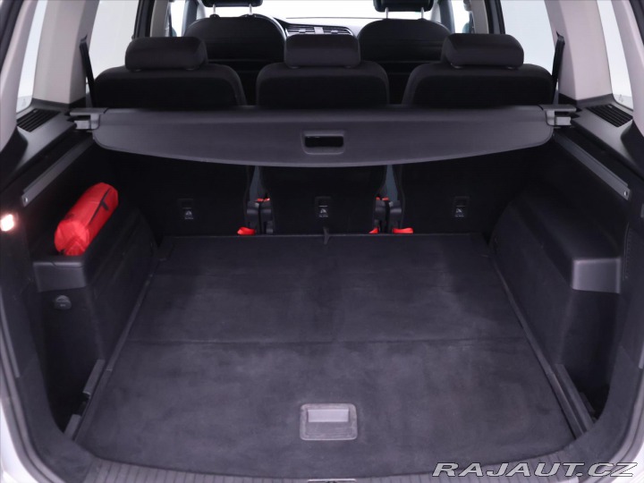 Volkswagen Touran 2,0 TDI 110kW DSG LED Nav 2019