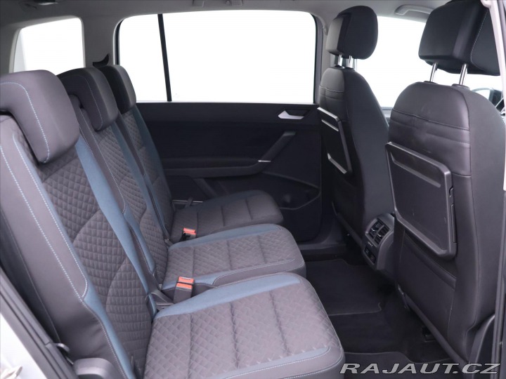 Volkswagen Touran 2,0 TDI 110kW DSG LED Nav 2019