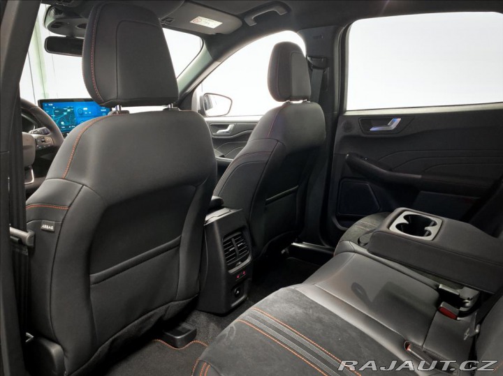 Ford Kuga 1.5 EcoBoost ST-Line X 2025